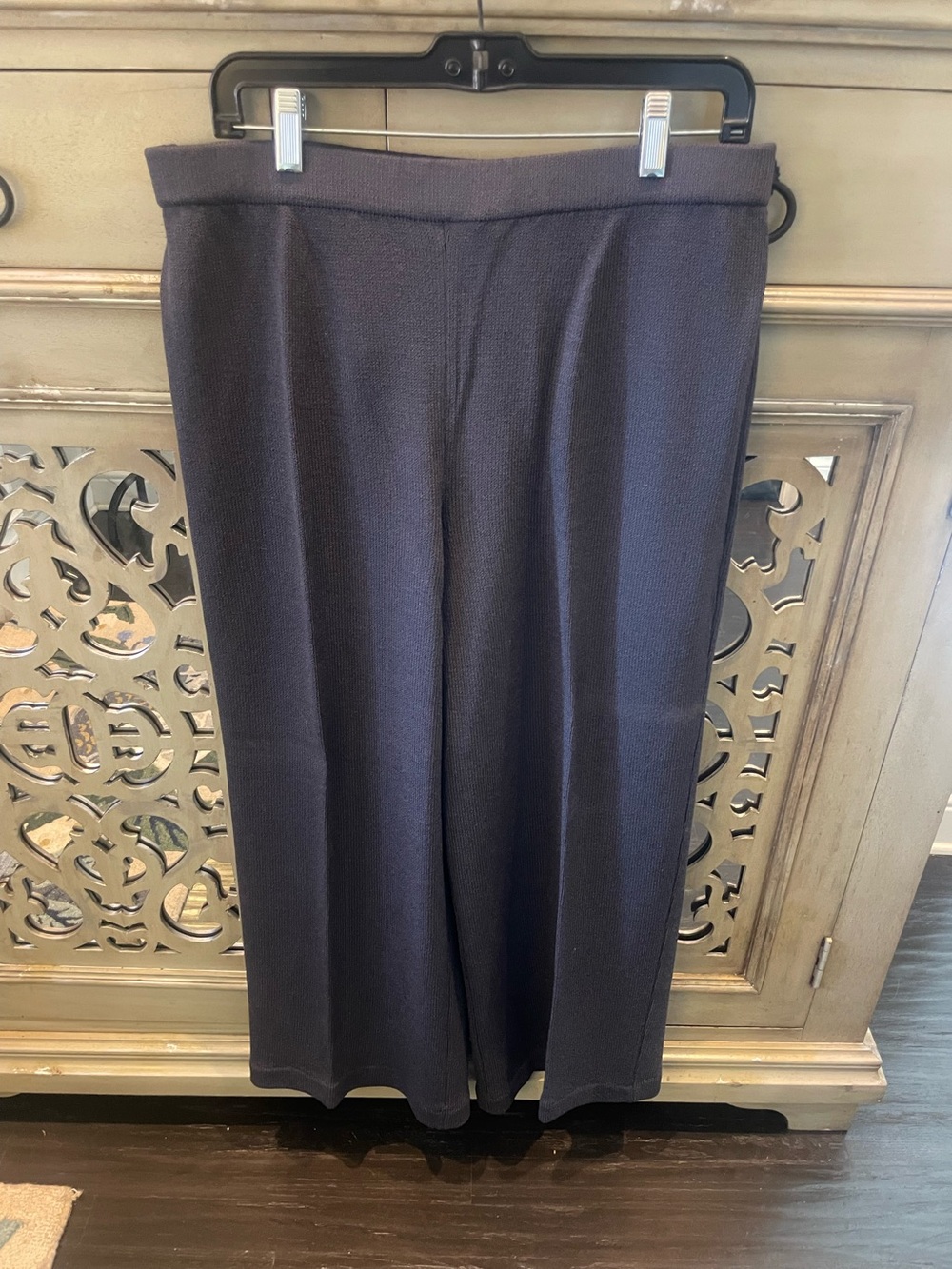 St. John Wide-Leg Knit Pants in Charcoal